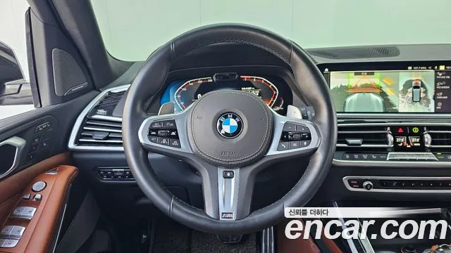 2021 BMW X7 (G07) xDrive 40i M Sport 6STR Sold VIN WBACW2106M9F14099 – trunk area