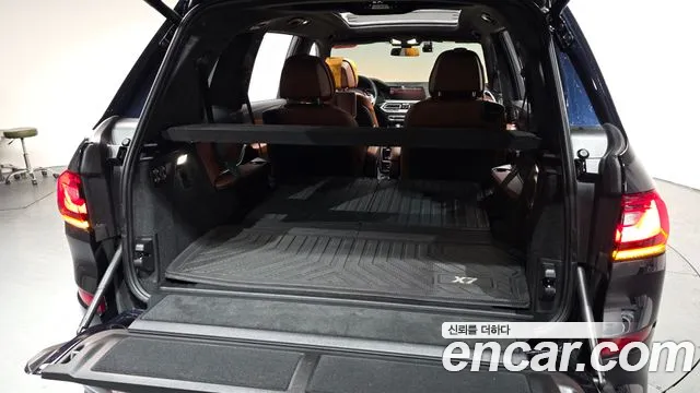 2022 BMW X7 (G07) xDrive 40i M Sport 6STR Sold VIN WBACW2107N9L15786 – engine bay