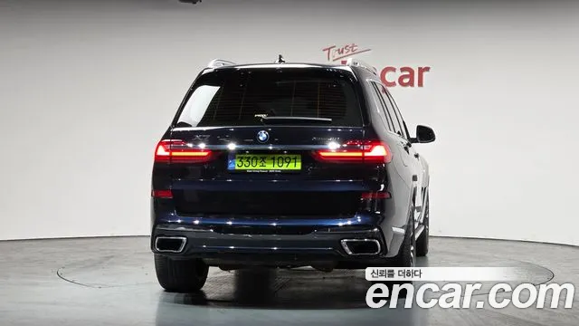 2022 BMW X7 (G07) xDrive 40i M Sport 6STR Sold VIN WBACW2107N9L15786 – exterior detail