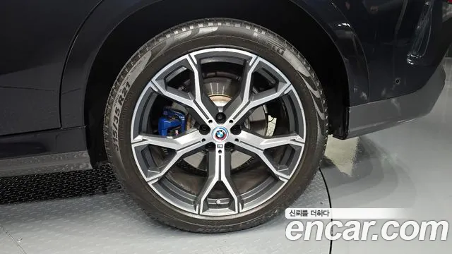 2021 BMW X6 (G06) xDrive40i M Sport VIN WBACY6103M9G60266