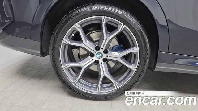 2022 BMW X6 (G06) xDrive40i M Sport Sold VIN WBACY6107N9J68791 – photo 18