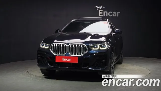 2022 BMW X6 (G06) xDrive40i M Sport Sold VIN WBACY6107N9M48470 – photo 11