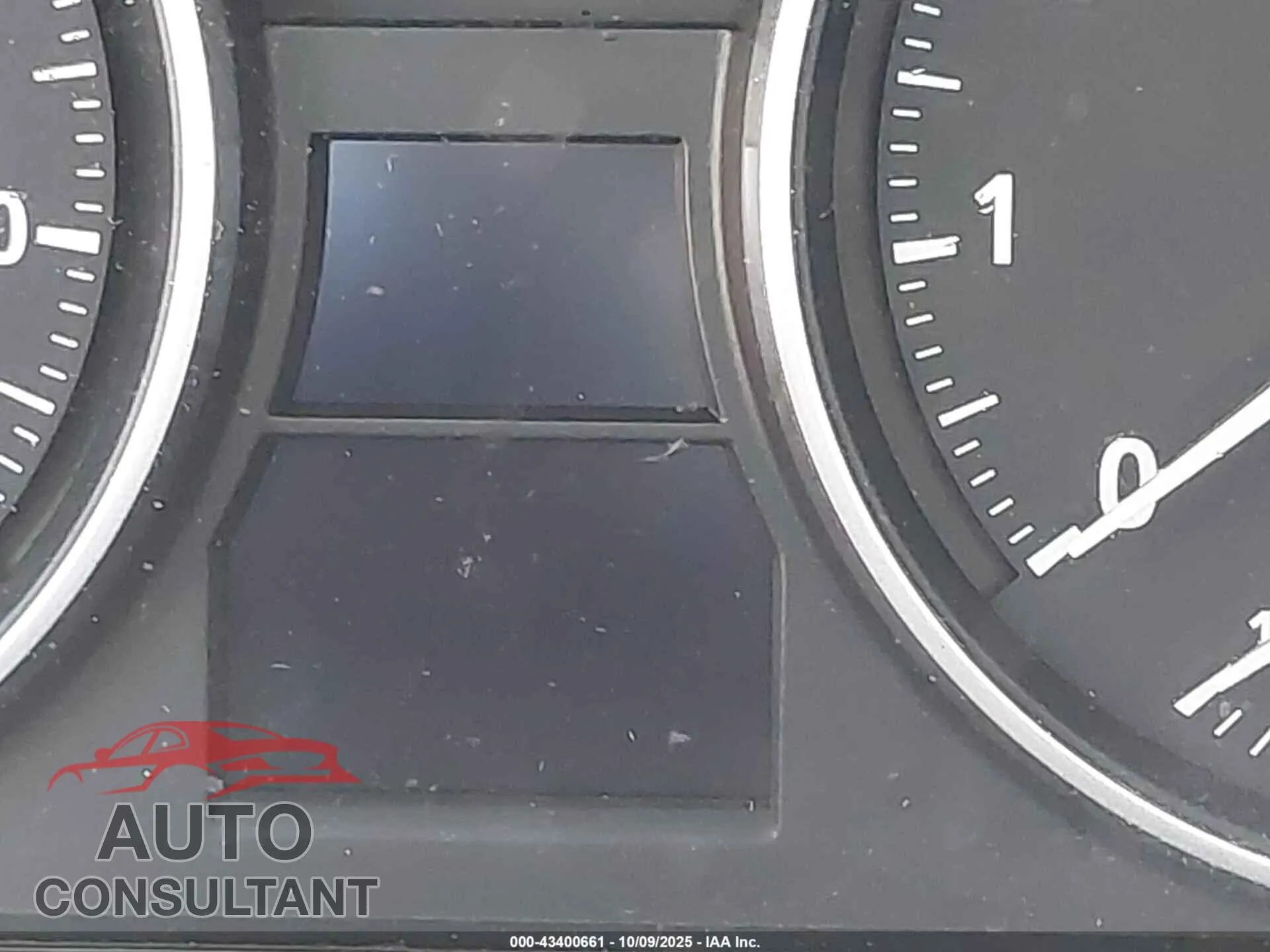 2011 BMW 335I Damaged VIN WBADX7C58BE578959 – photo 16