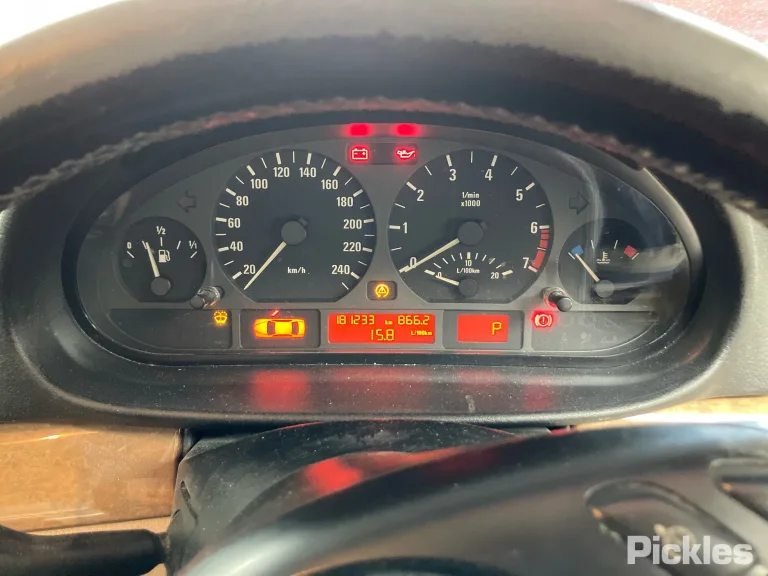 2002 BMW 3 Series Damaged VIN WBAET16010NG38254 – photo 21