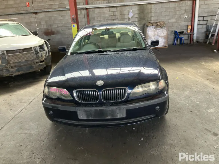 2002 BMW 3 Series Damaged VIN WBAET16010NG38254 – photo 28