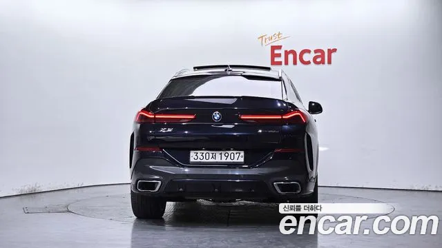 2020 BMW X6 (G06) xDrive30d M Sport Sold VIN WBAGT2106L9B99958 – interior seats