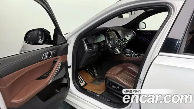 2020 BMW X6 (G06) xDrive30d M Sport Sold VIN WBAGT2109L9D45494 – dashboard