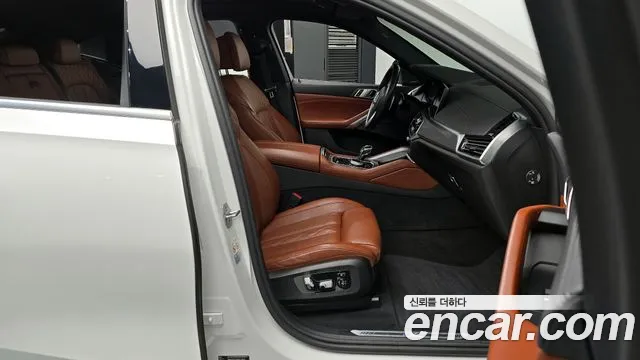 2022 BMW X6 (G06) xDrive30d M Sport Sold VIN WBAGT8108N9J10944 – front exterior 2022 BMW X6 (G06) xDrive30d M Sport Sold VIN WBAGT8108N9J10944 – front exterior