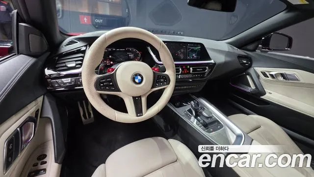 2019 BMW Z4 (G29) sDrive20i M Sport Sold VIN WBAHF7108KWW41421 – interior seats