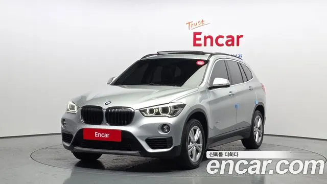 2017 BMW X1 (F48) xDrive 18d Sold VIN WBAHT9100H5J08448 – engine bay