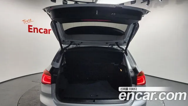 2017 BMW X1 (F48) xDrive 18d Sold VIN WBAHT9107H5J10004 – side profile