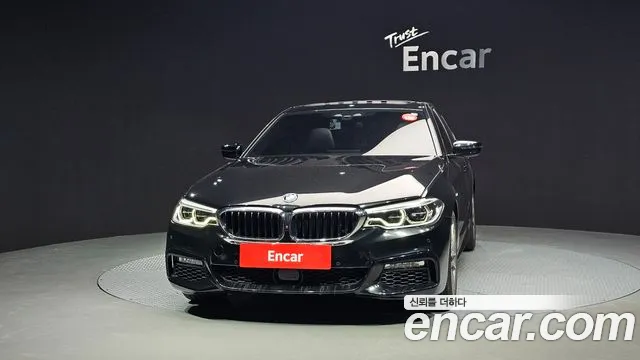 2017 BMW 5 Series (G30) 520d M Sport Package Plus Sold VIN WBAJC3100HG922022 – interior seats 2017 BMW 5 Series (G30) 520d M Sport Package Plus Sold VIN WBAJC3100HG922022 – interior seats