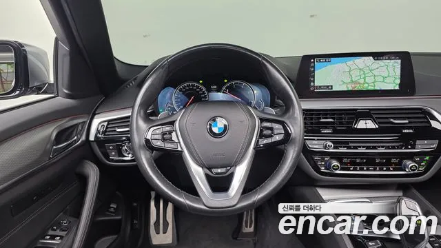 2018 BMW 5Series (G30) 520d M Sport package Sold VIN WBAJC3106JDB28992 – photo 30