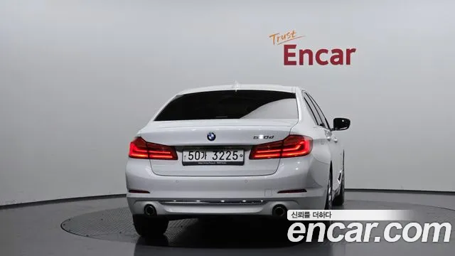 2018 BMW 5 Series (G30) 520d Luxury Special Edition Sold VIN WBAJC3107JG998441 – dashboard 2018 BMW 5 Series (G30) 520d Luxury Special Edition Sold VIN WBAJC3107JG998441 – dashboard