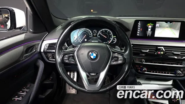2017 BMW 5 Series (G30) 520d M Sport package Sold VIN WBAJC3108HG854908 – odometer reading