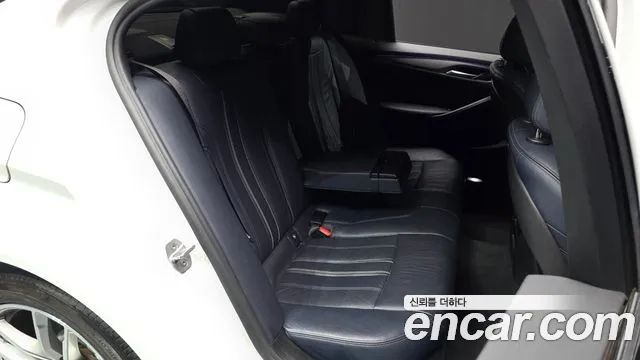 2017 BMW 5 Series (G30) 520d M Sport package Sold VIN WBAJC3108HG854908 – photo 20