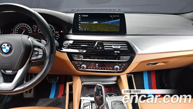 2018 BMW 5Series (G30) 520d M Sport package Sold VIN WBAJC3108JG995600 – photo 13