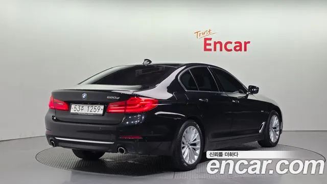 2018 BMW 5 Series (G30) 520d Luxury Special Edition Sold VIN WBAJC3108JWB78961 – exterior detail 2018 BMW 5 Series (G30) 520d Luxury Special Edition Sold VIN WBAJC3108JWB78961 – exterior detail