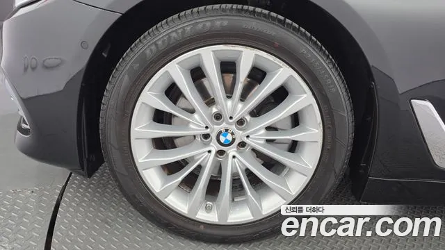 2018 BMW 5 Series (G30) 520d Luxury Special Edition Sold VIN WBAJC3108JWB78961 – photo 18 2018 BMW 5 Series (G30) 520d Luxury Special Edition Sold VIN WBAJC3108JWB78961 – photo 18