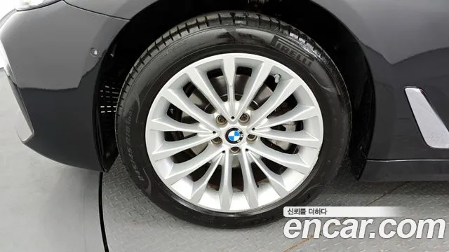 2018 BMW 5Series (G30) 520d xDrive Luxury Plus Sold VIN WBAJC5107JWE55062 – photo 14