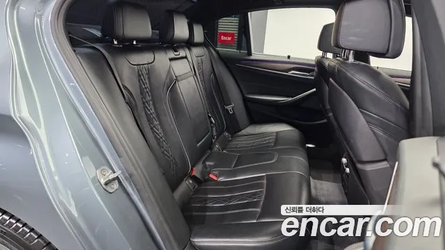 2018 BMW 5 Series (G30) 530i M Sport Package Plus Sold VIN WBAJD3100JB255579 – rear exterior