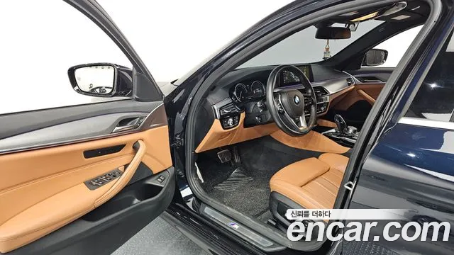 2018 BMW 5Series (G30) 530i M Sport Package Sold VIN WBAJD3106JWC97394 – front exterior 2018 BMW 5Series (G30) 530i M Sport Package Sold VIN WBAJD3106JWC97394 – front exterior