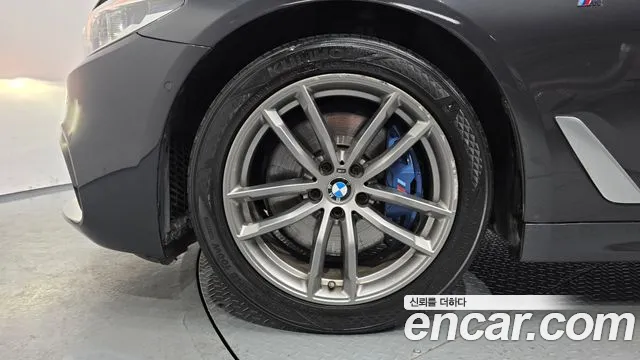 2018 BMW 5Series (G30) 530i M Sport Package Plus Sold VIN WBAJD3108JB255653 – photo 14