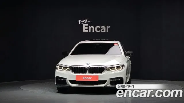 2018 BMW 5Series (G30) 530i M Sport Package Plus Sold VIN WBAJD3108JB316094 – dashboard