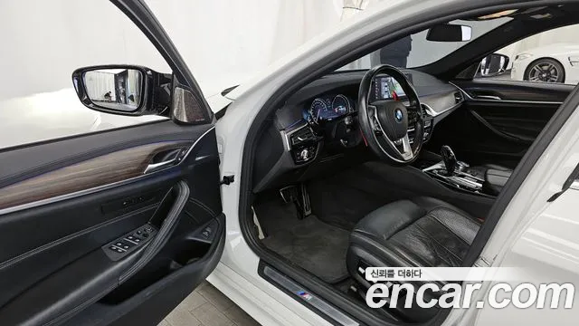 2018 BMW 5Series (G30) 530i M Sport Package Plus Sold VIN WBAJD3108JB316094 – odometer reading