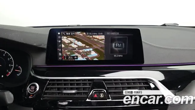 2019 BMW 5Series (G30) 530i M Sport Package Plus Sold VIN WBAJD3108KWW21315 – dashboard
