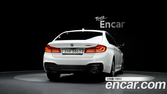 2018 BMW 5Series (G30) 530i M Sport Package Sold VIN WBAJD3109JG970539 – photo 24
