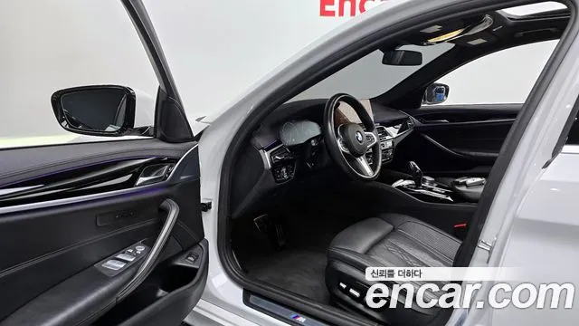 2019 BMW 5 Series (G30) 530i M Sport Package Plus Sold VIN WBAJD3109KB317336 – trunk area