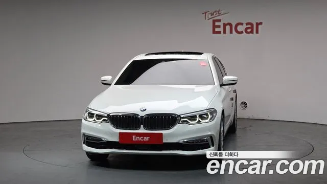 2018 BMW 5Series (G30) 530i xDrive Luxury Plus Sold VIN WBAJD9100JB277259 – trunk area
