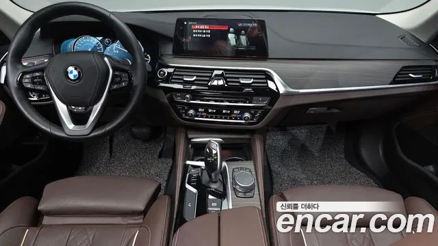 2018 BMW 5Series (G30) 530i xDrive Luxury Plus Sold VIN WBAJD9100JB277259 – photo 14