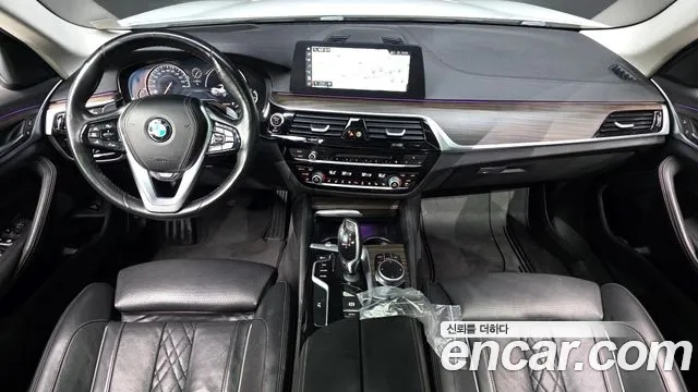 2018 BMW 5 Series (G30) 530i xDrive Luxury Plus Sold VIN WBAJD9105JWC83215 – photo 20
