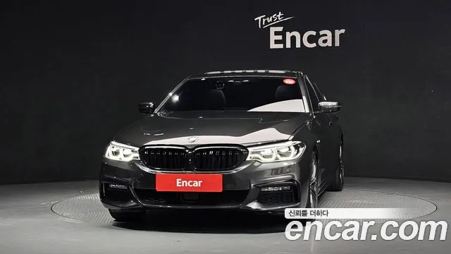 2019 BMW 5 Series (G30) 530i xDrive M Sport Package Plus Sold VIN WBAJD9105KB277727 – rear exterior 2019 BMW 5 Series (G30) 530i xDrive M Sport Package Plus Sold VIN WBAJD9105KB277727 – rear exterior