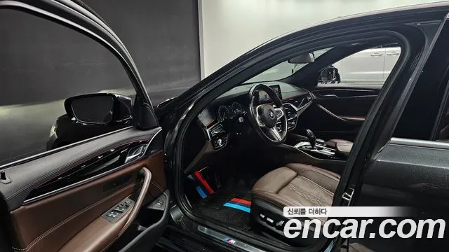 2019 BMW 5 Series (G30) 530i xDrive M Sport Package Plus Sold VIN WBAJD9105KB277727 – photo 18 2019 BMW 5 Series (G30) 530i xDrive M Sport Package Plus Sold VIN WBAJD9105KB277727 – photo 18
