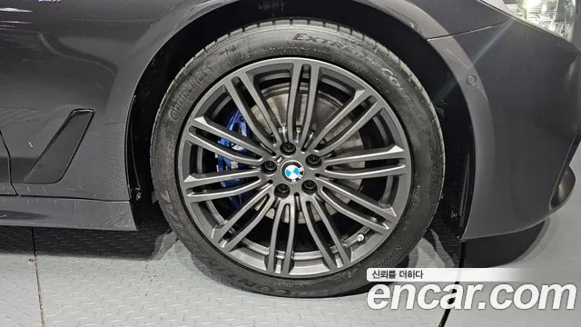 2019 BMW 5 Series (G30) 530i xDrive M Sport Package Plus Sold VIN WBAJD9105KB277727 – photo 23 2019 BMW 5 Series (G30) 530i xDrive M Sport Package Plus Sold VIN WBAJD9105KB277727 – photo 23