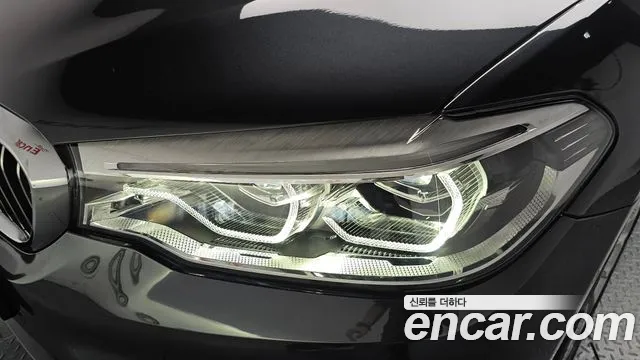 2018 BMW 5 Series (G30) 530i xDrive Luxury Plus Sold VIN WBAJD9107JWC82759 – photo 27