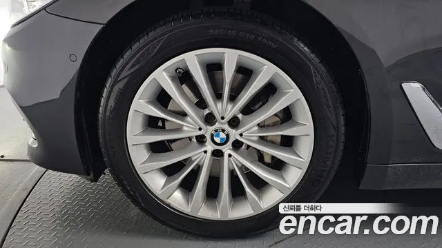 2018 BMW 5 Series (G30) 530i xDrive Luxury Plus Sold VIN WBAJD9107JWC82759 – photo 33