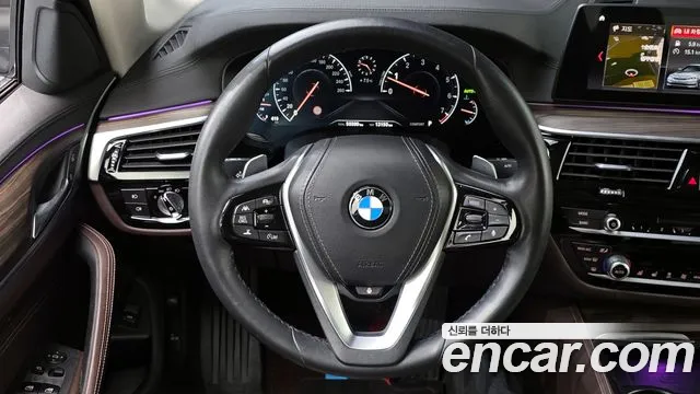 2019 BMW 5Series (G30) 530i xDrive Luxury Plus Sold VIN WBAJD9109KWC84160 – undercarriage