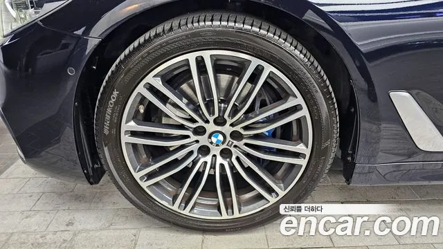 2019 BMW 5 Series (G30) 530i xDrive M Sport Package Plus Sold VIN WBAJD910XKWW11470 – photo 19 2019 BMW 5 Series (G30) 530i xDrive M Sport Package Plus Sold VIN WBAJD910XKWW11470 – photo 19