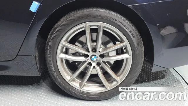 2020 BMW 5Series (G30) 520d M Sport Package Plus Sold VIN WBAJF3102LCE02723 – photo 23 2020 BMW 5Series (G30) 520d M Sport Package Plus Sold VIN WBAJF3102LCE02723 – photo 23