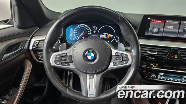 2019 BMW 5 Series (G30) 520d M Sport Package Plus Sold VIN WBAJF3103KBJ09222 – photo 27 2019 BMW 5 Series (G30) 520d M Sport Package Plus Sold VIN WBAJF3103KBJ09222 – photo 27