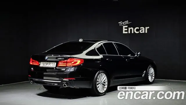 2019 Bmw 5series (G30) 520d Luxury Special Edition Sold VIN WBAJF3104KBS69853 – front exterior
