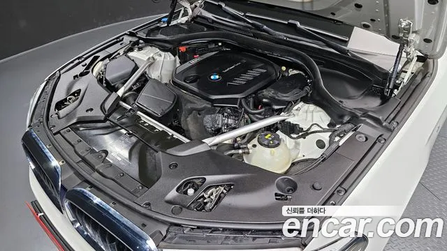 2020 BMW 5 Series (G30) 520d M Sport Package Plus Sold VIN WBAJF3106LWW85235 – undercarriage 2020 BMW 5 Series (G30) 520d M Sport Package Plus Sold VIN WBAJF3106LWW85235 – undercarriage