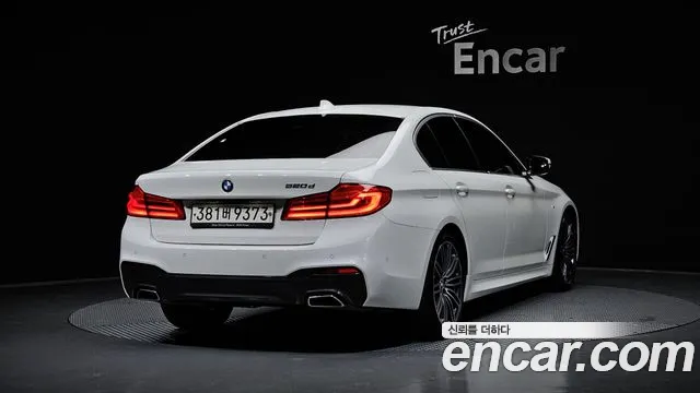 2020 BMW 5 Series (G30) 520d M Sport Package Plus Sold VIN WBAJF3106LWW85235 – photo 12 2020 BMW 5 Series (G30) 520d M Sport Package Plus Sold VIN WBAJF3106LWW85235 – photo 12