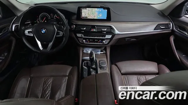 2019 BMW 5Series (G30) 520d Luxury Plus Sold VIN WBAJF3107KWW43543 – interior seats