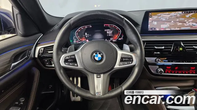 2020 BMW 5 Series (G30) 520d M Sport Package Plus Sold VIN WBAJF3109LCD32069 – front exterior 2020 BMW 5 Series (G30) 520d M Sport Package Plus Sold VIN WBAJF3109LCD32069 – front exterior