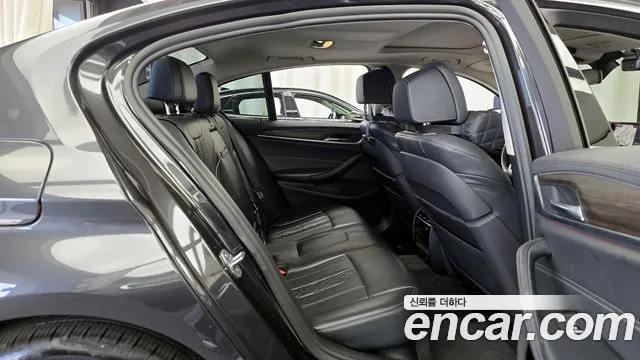 2019 BMW 5Series (G30) 520d xDrive Luxury Plus Sold VIN WBAJF5107KWW05693 – interior seats